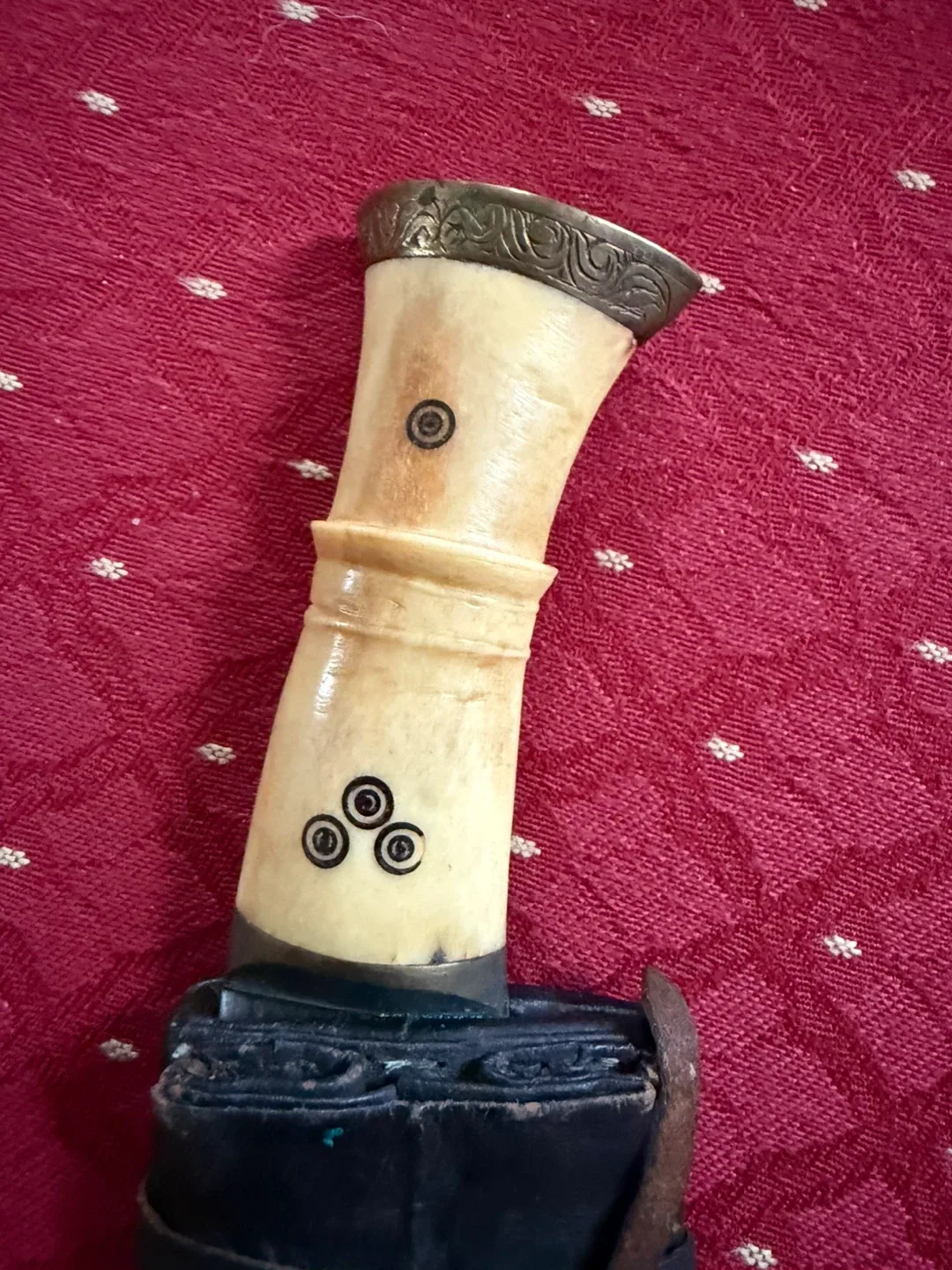 Vintage Ornate Knife Collection image indicator(6)