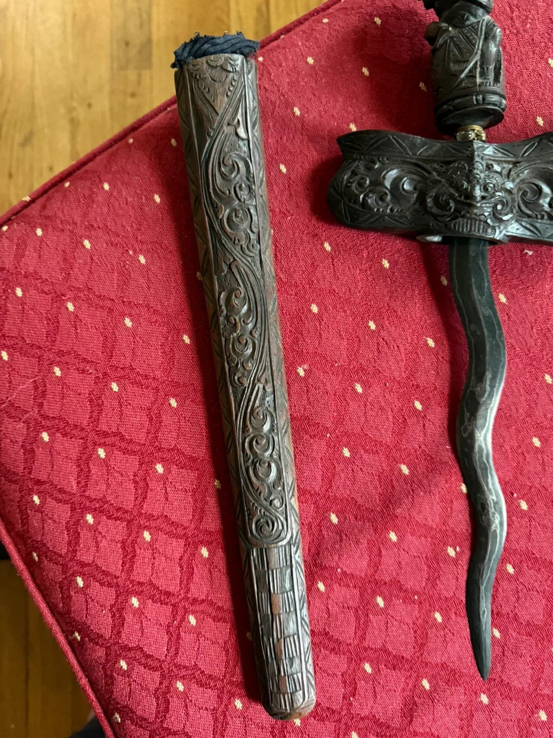 Vintage Ornate Knife Collection image indicator(2)