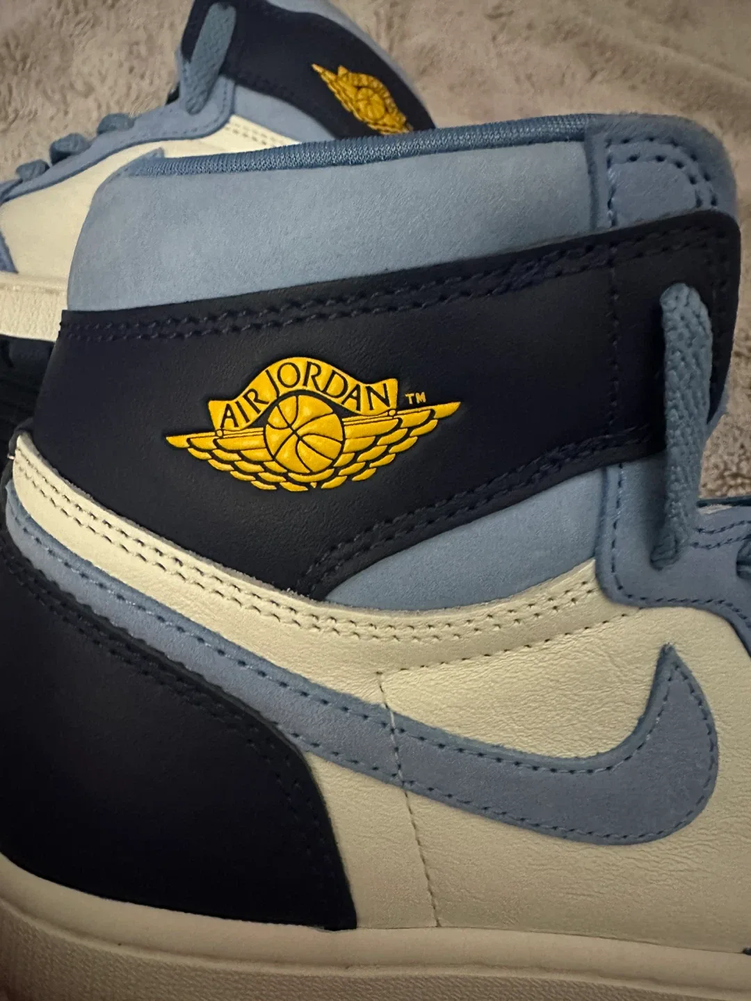 Nike Air Jordan 1 "First in Flight" | Women's 8 | Brand New image indicator(5)