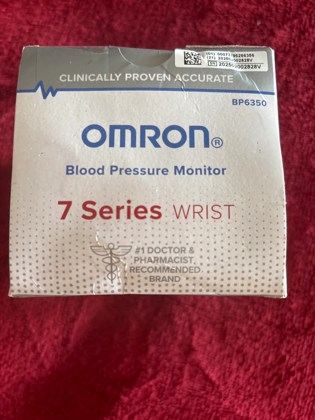 Omron 7 Series Wrist Blood Pressure Monitor - New - photo 4