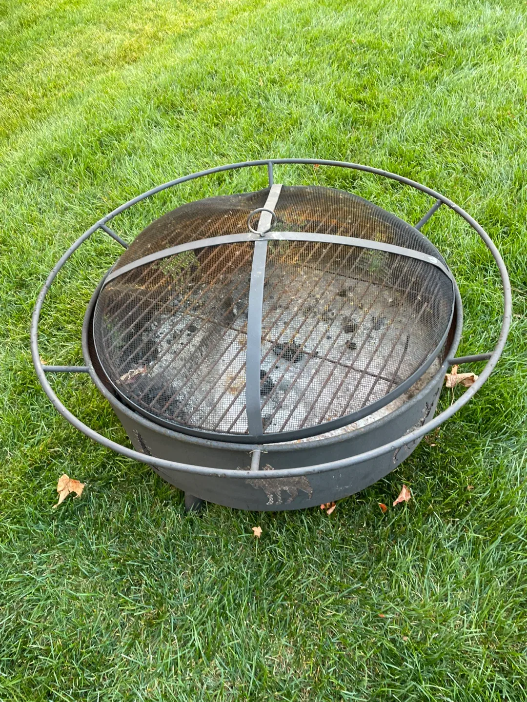 Large Fire Pit with Engraved Design image indicator(3)