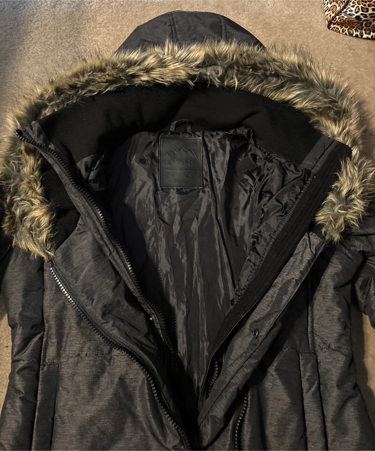Cozy winter Coat - Size L from 82° North - photo 3
