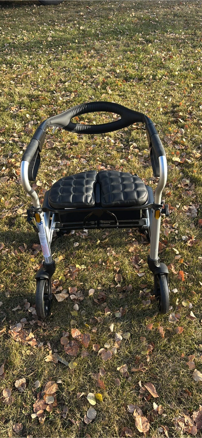 Evolution Expresso Zero Walker with Seat & Basket - photo 3