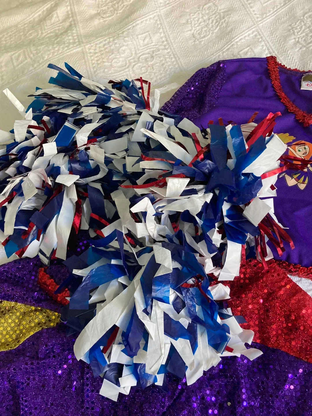 Halloween - Disney  Cheerleader Costume image indicator(4)