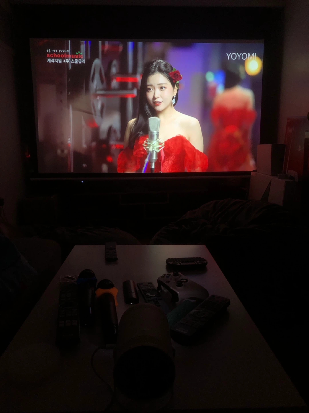 Samsung Freestyle Projector - Portable & Versatile - photo 4