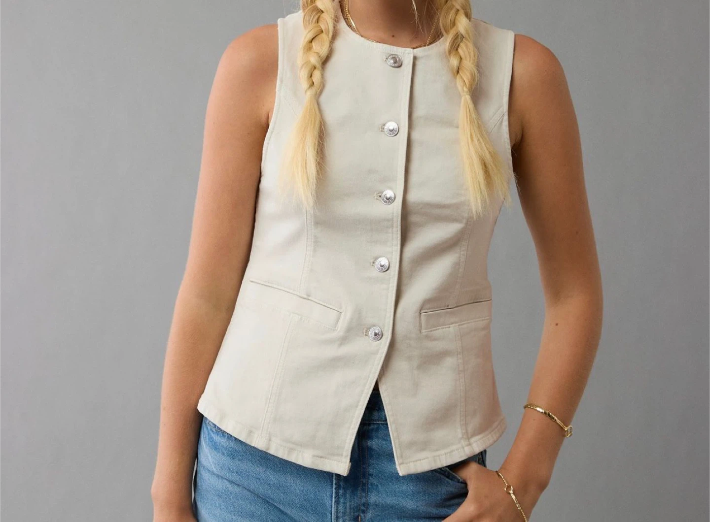 American Eagle Sleeveless Vest - Size L