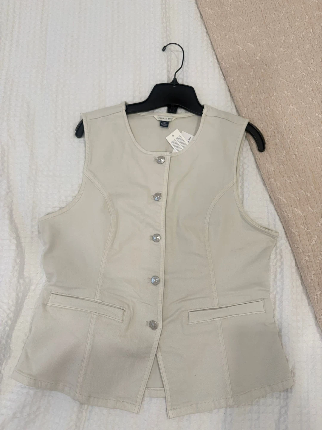 American Eagle Sleeveless Vest - Size L - photo 2