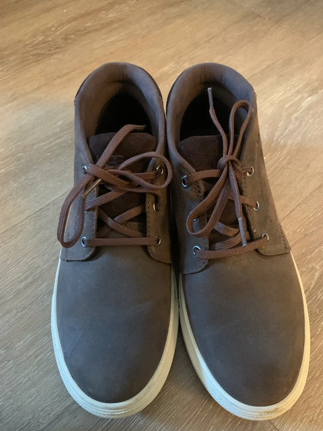 UGG Brown Suede Chukka Sneakers image indicator(2)