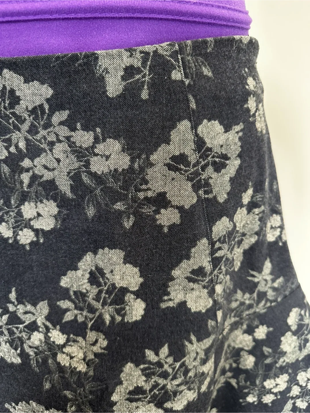 Banana Republic Floral Print Skirt image indicator(2)