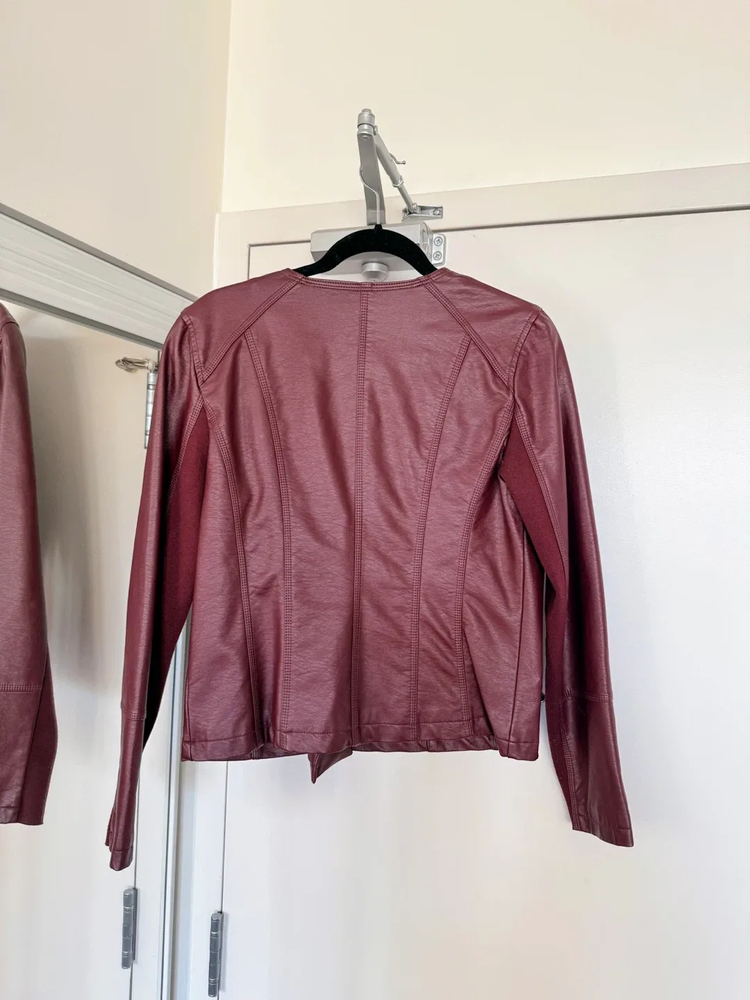 Vera Moda Burgundy Faux Leather Jacket image indicator(3)