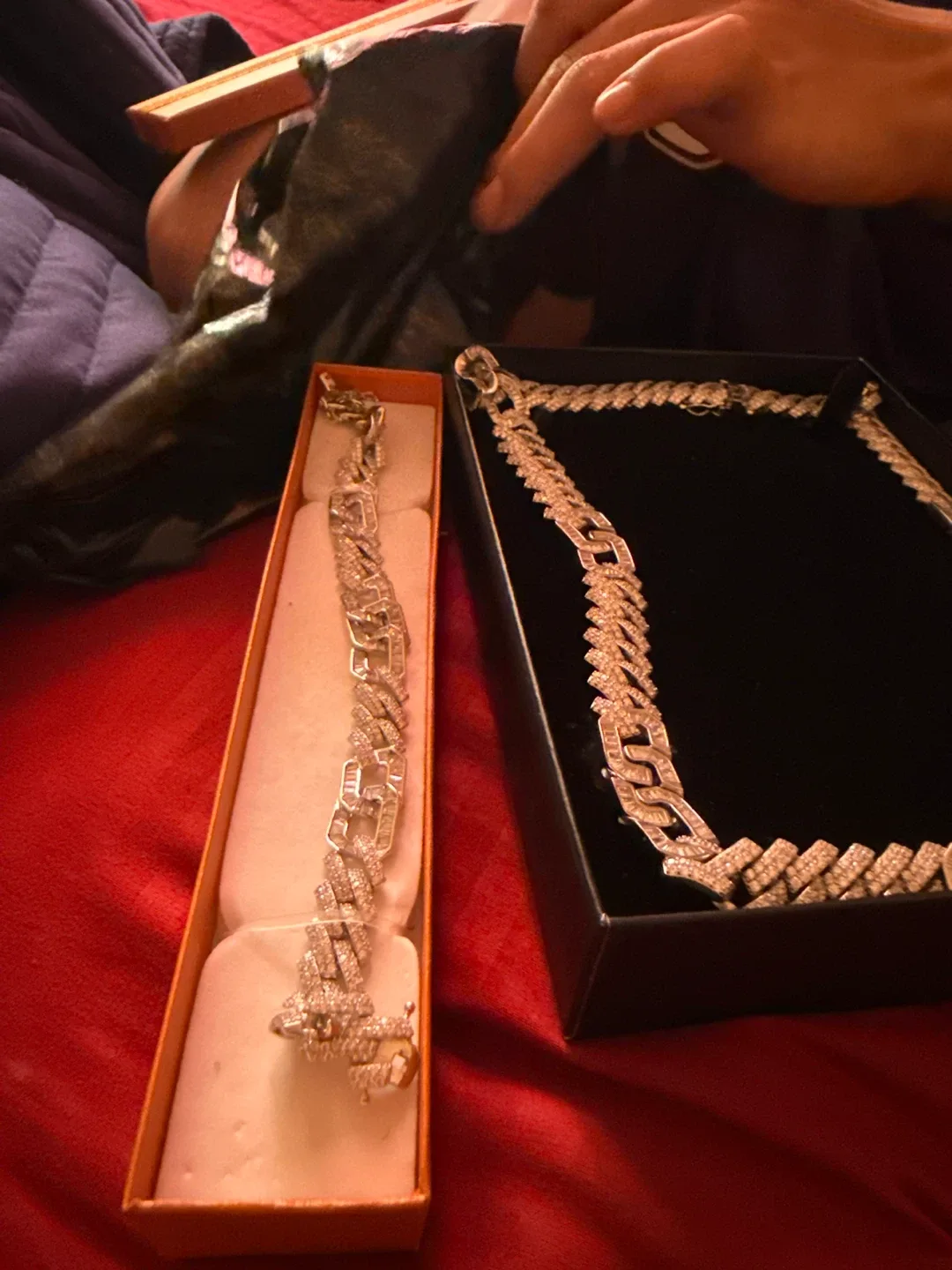 Cuban Link Chain & Bracelet Set image indicator(2)