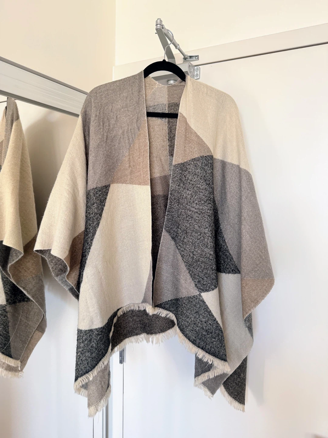 Poncho - Beige, Brown & Grey