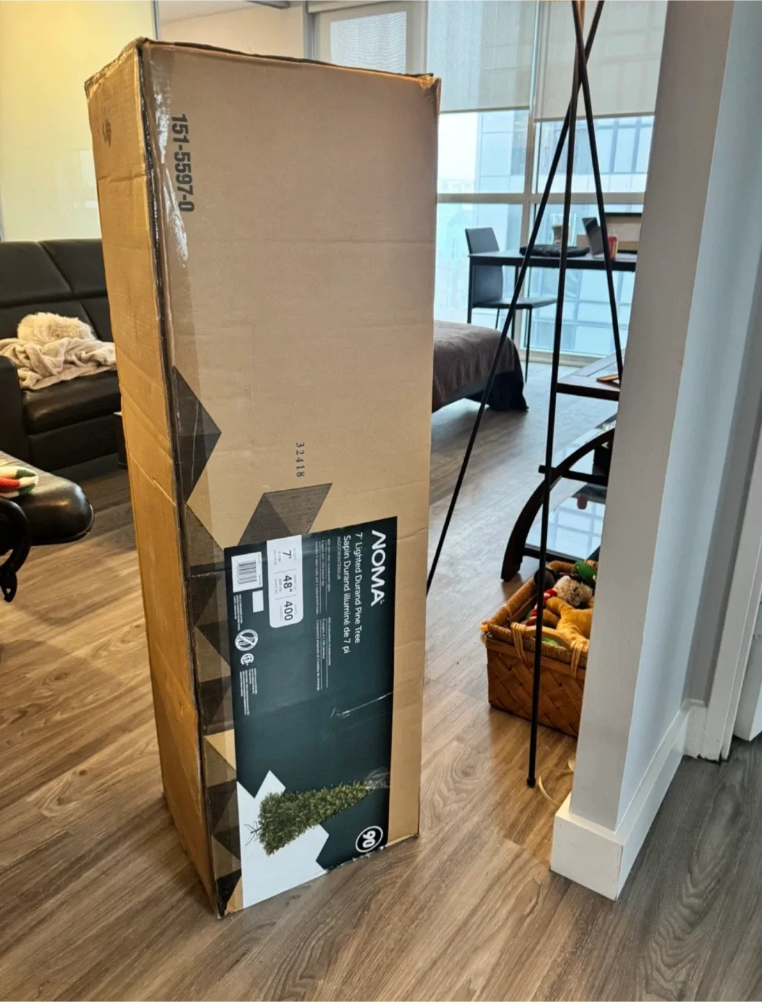 NOMA 7ft Lighted Christmas Tree image indicator(2)