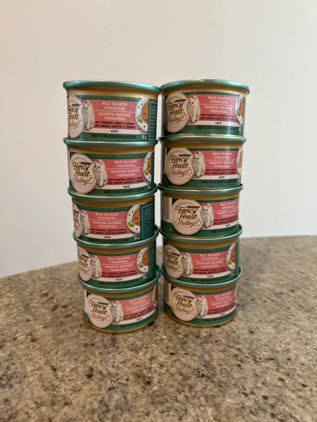 Fancy feast wet cat food (10 cans) thumbnail