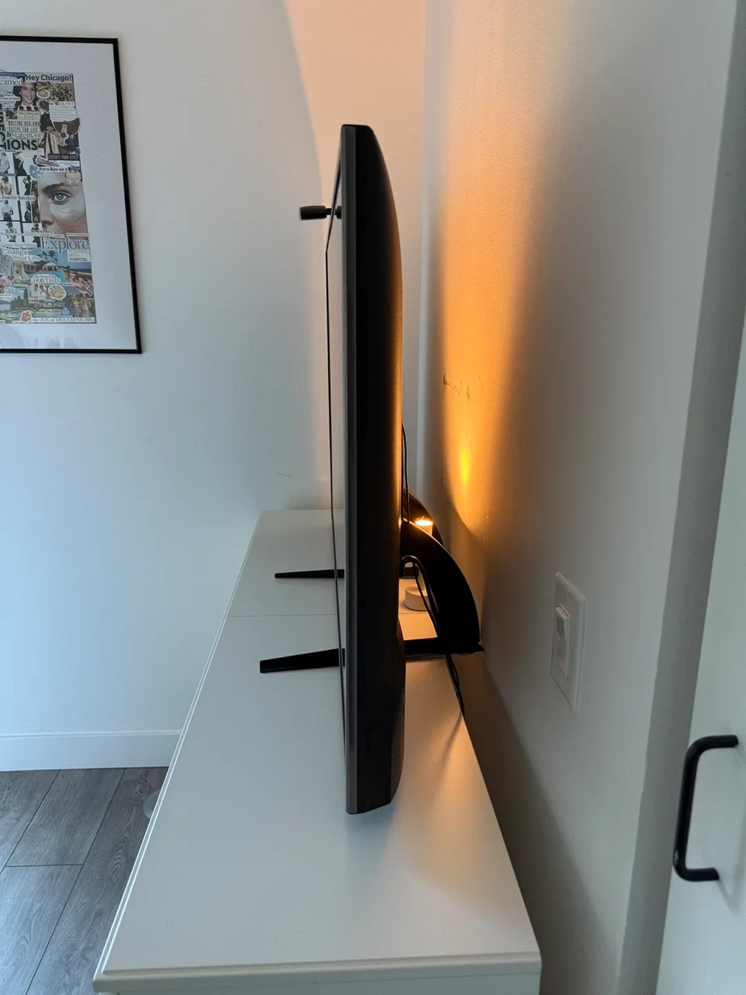 LG 49UH6500 49" 4K UHD Smart TV image indicator(4)