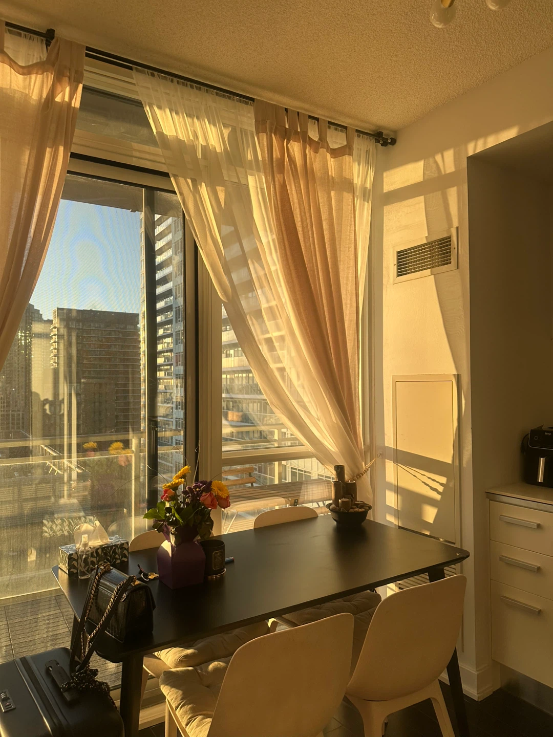Dinning table - photo 2