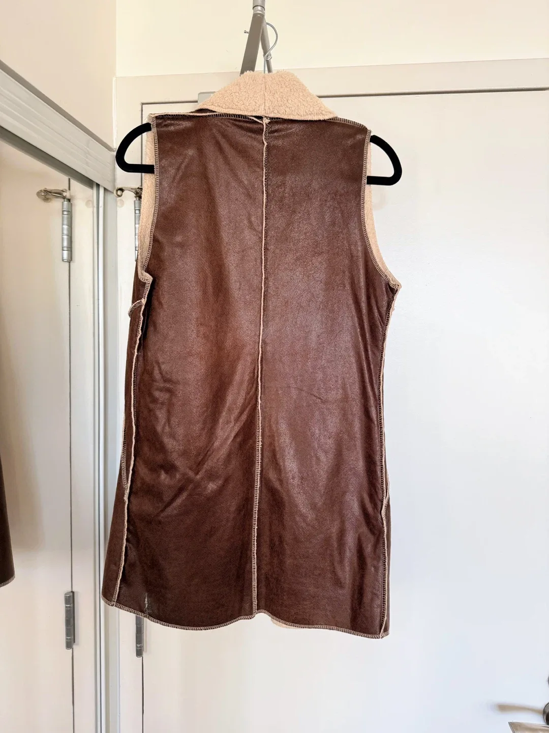 Brown Faux shearling Vest image indicator(2)
