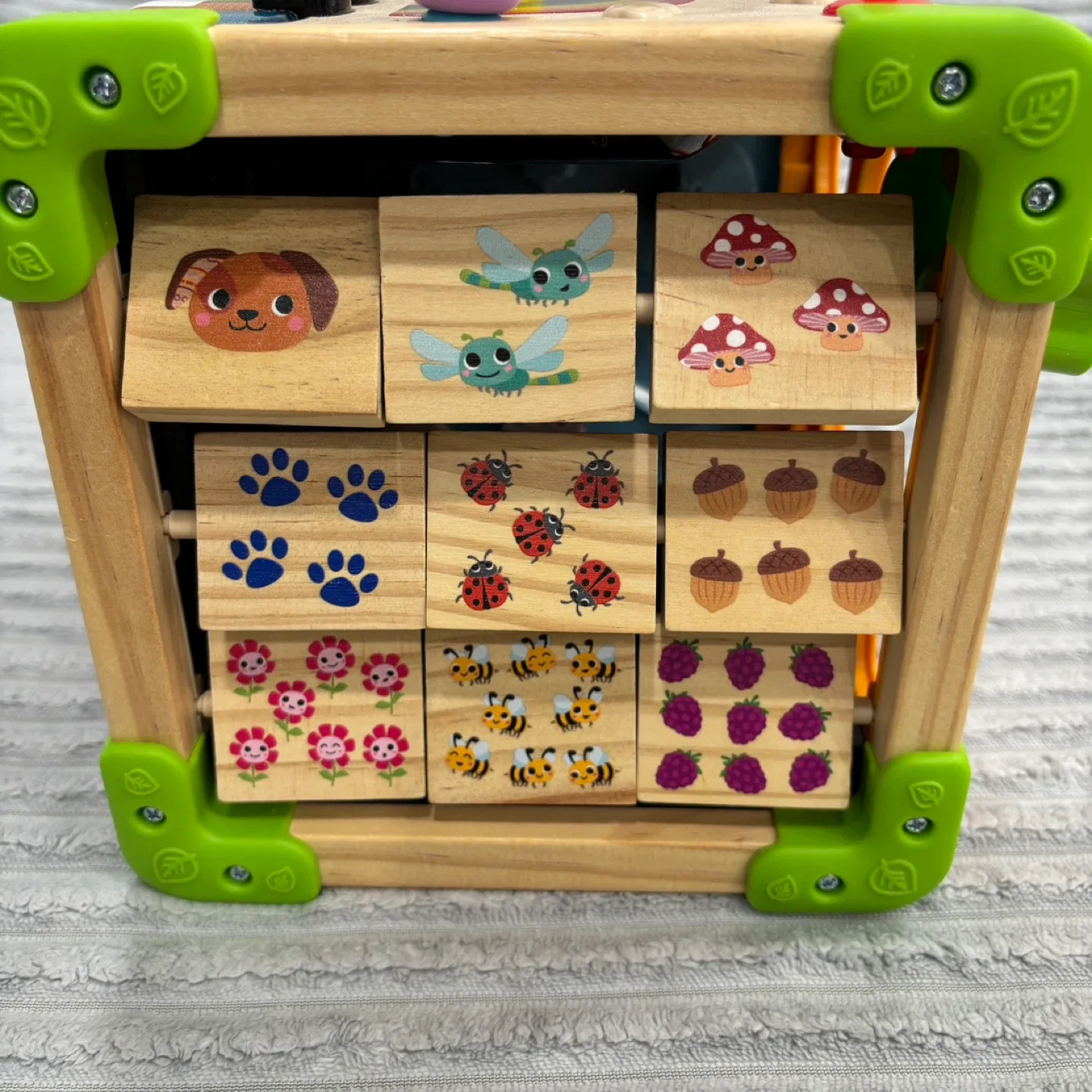 LeapFrog Touch & Learn Activity Cube image indicator(2)