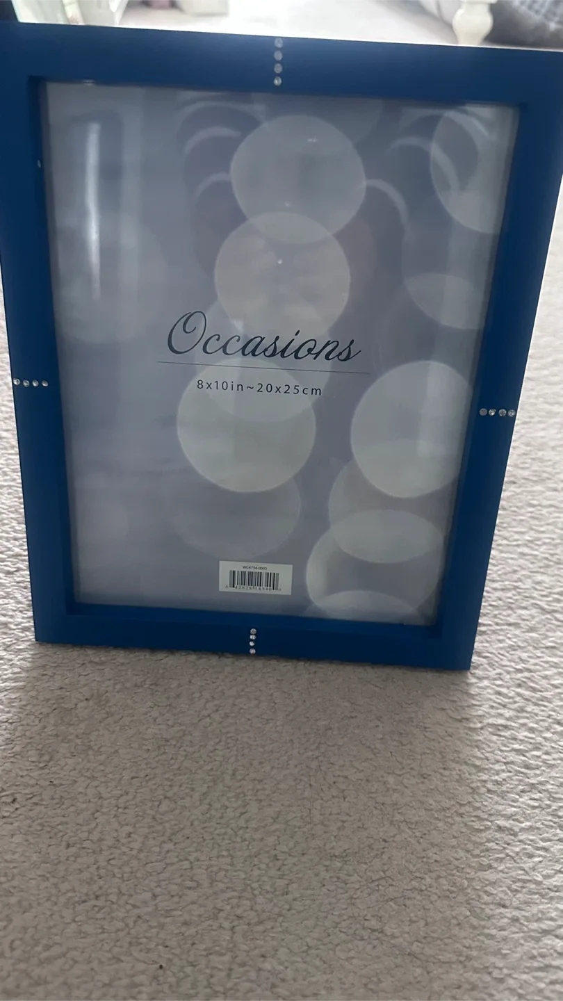 Blue Occasions 8x10 Picture Frame image indicator(3)
