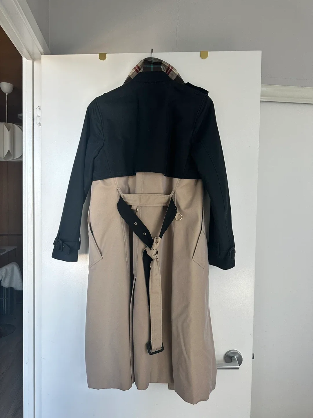 Stylish Trench Coat Size M image indicator(2)