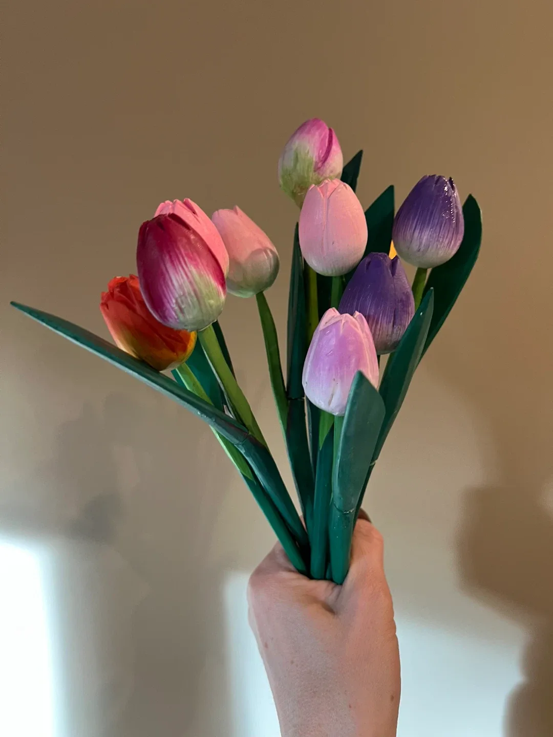 Wooden Tulips Decor image indicator(3)