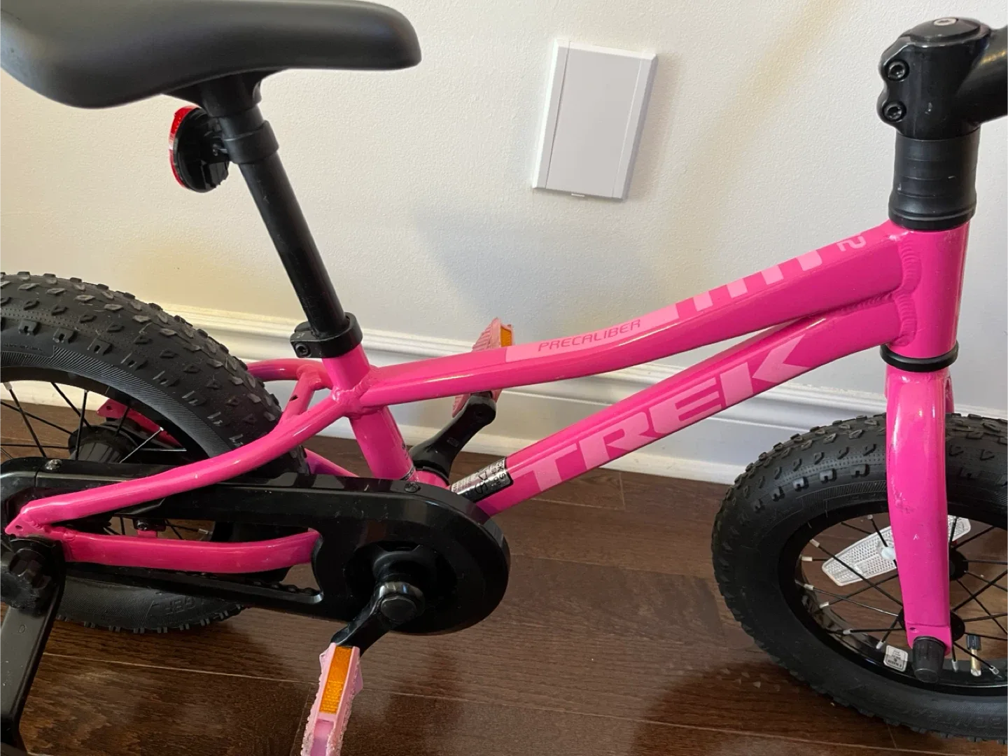 Trek Precaliber 12 Kids Bike - Pink image indicator(4)