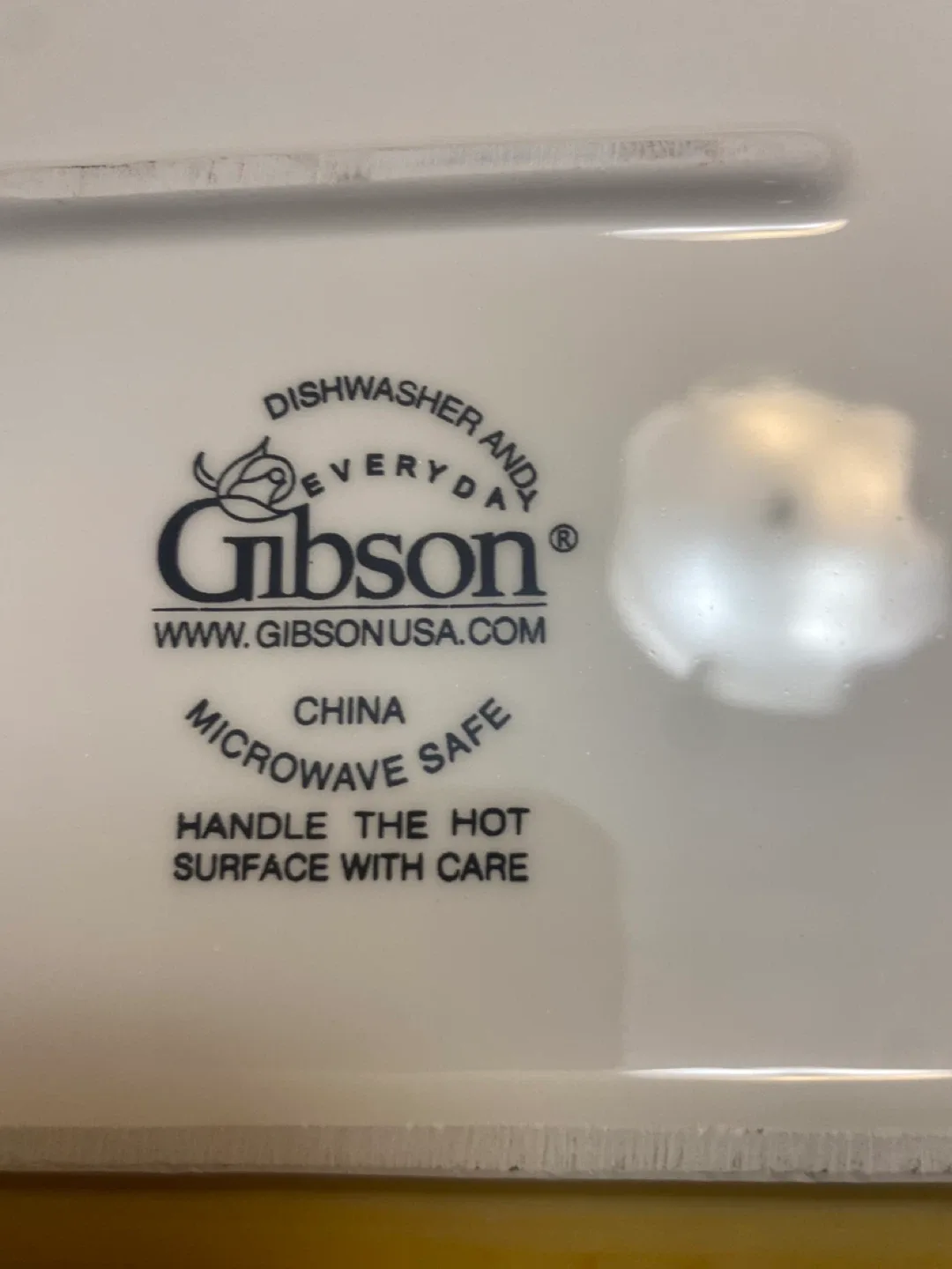 Gibson Everyday Andalucia Dinnerware Set image indicator(3)