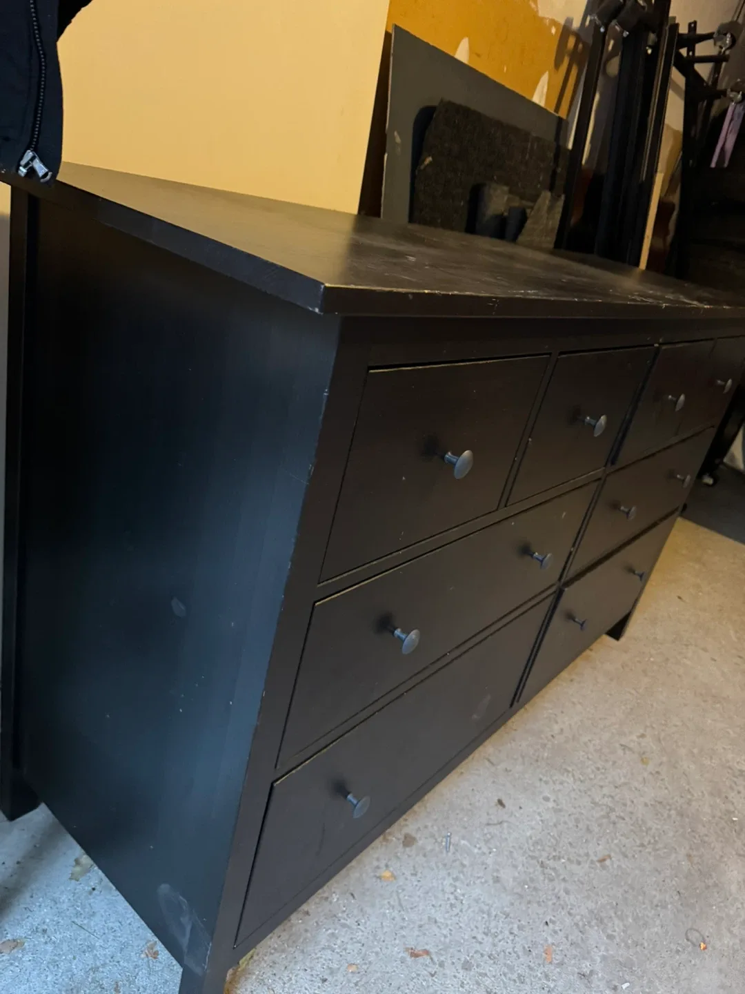 Black 7-Drawer Dresser image indicator(2)