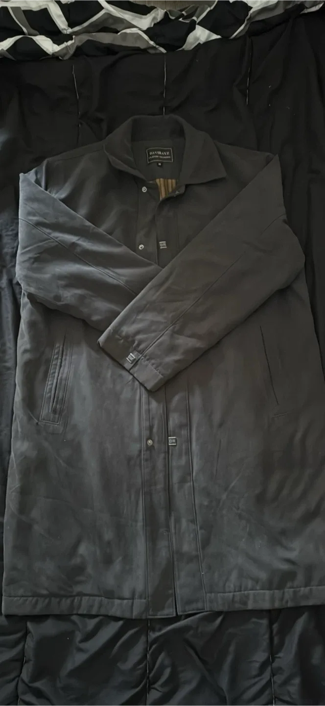 Davirayz Classic Fashion Coat - Size M image indicator(3)