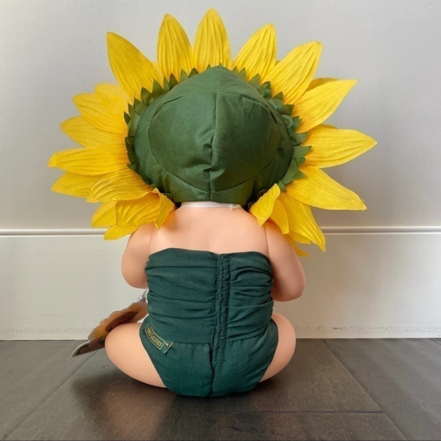 Anne Geddes Doll Sunflower Baby Purple Eyes 14" - photo 4