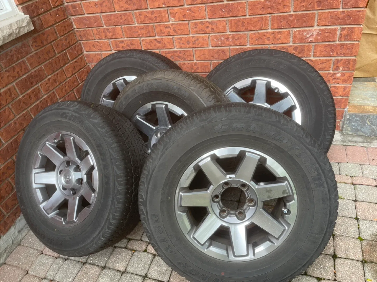 Toyota tacoma, FJ…. A set of 5 image indicator(9)