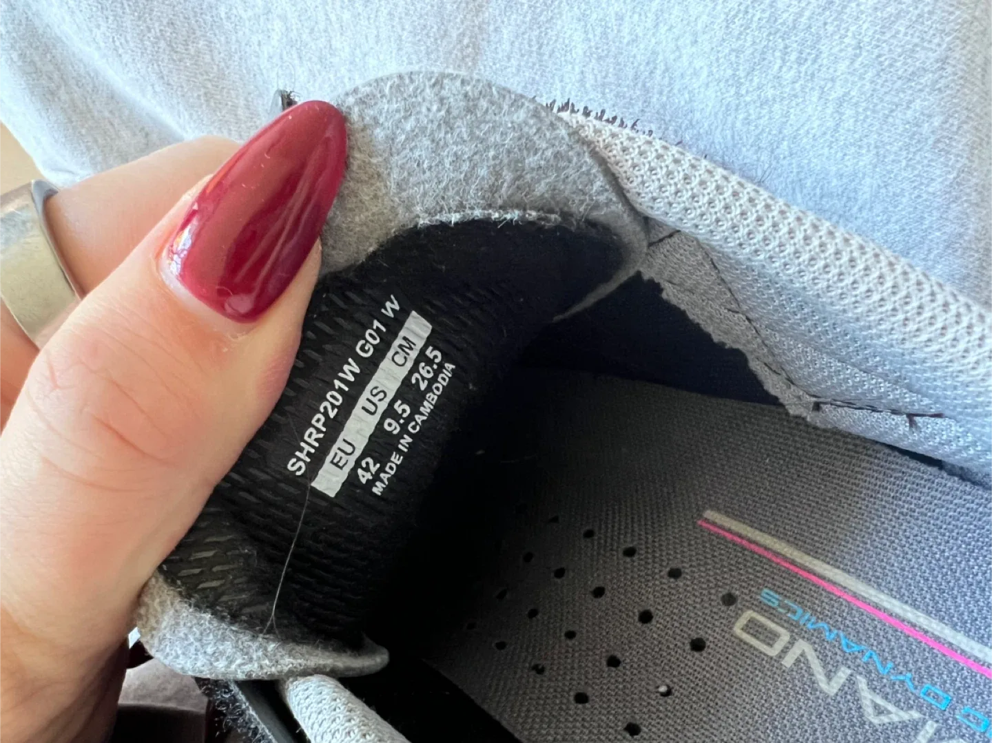 Peloton Bike & Shimano Cycling Shoes (US 9.5) image indicator(5)