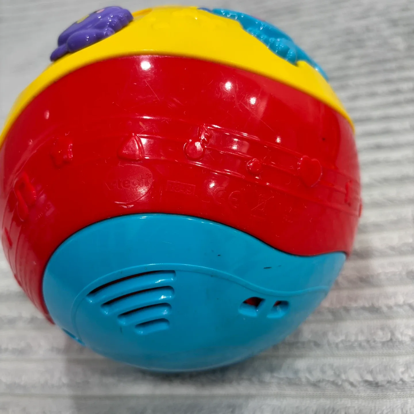 VTech Wiggle & Crawl Ball image indicator(6)