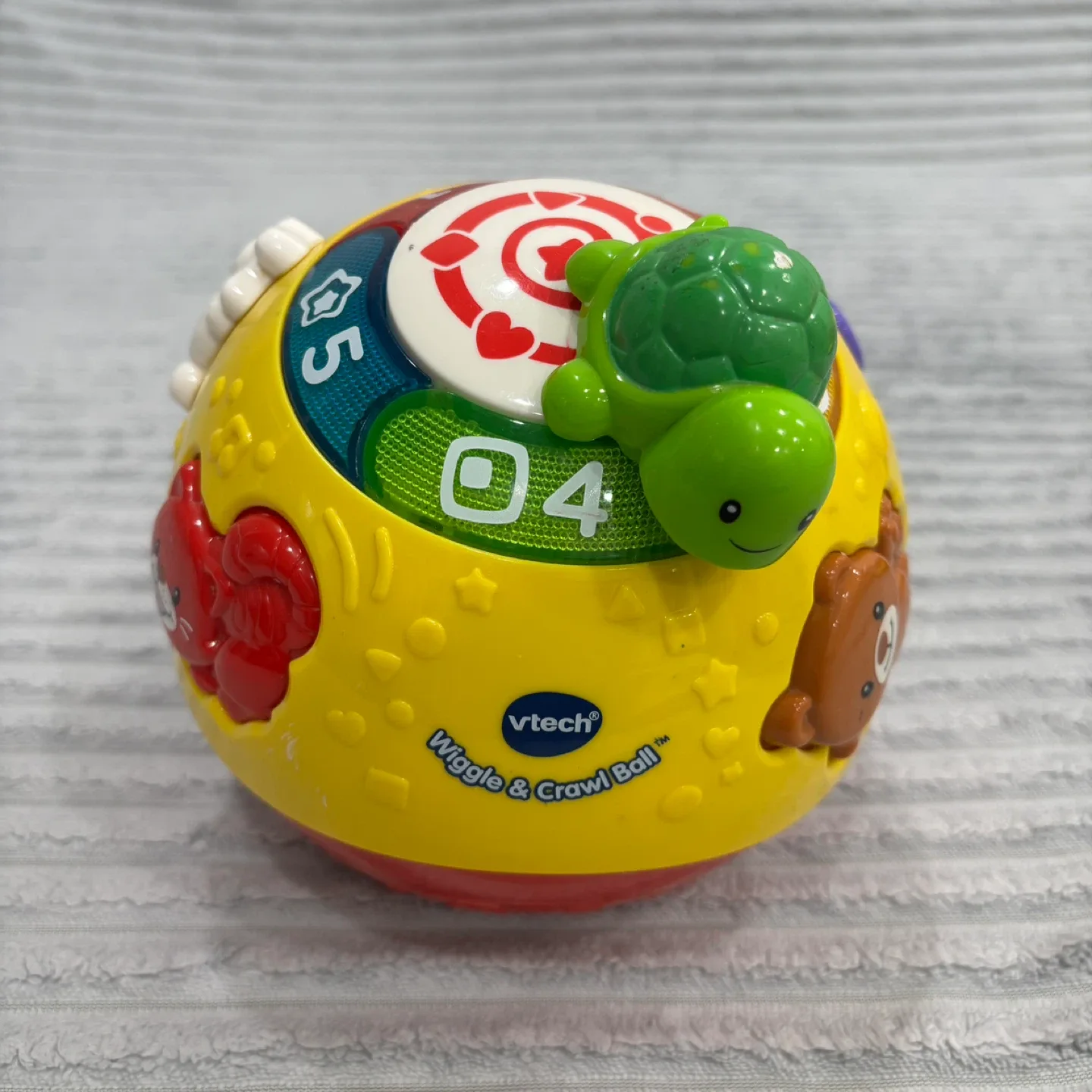 VTech Wiggle & Crawl Ball