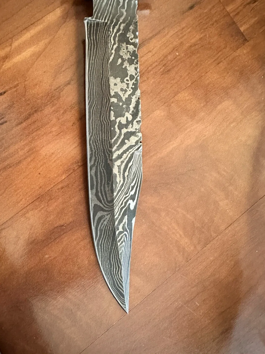 Handmade Damascus Steel Hunting Knife with Sheath image indicator(6)