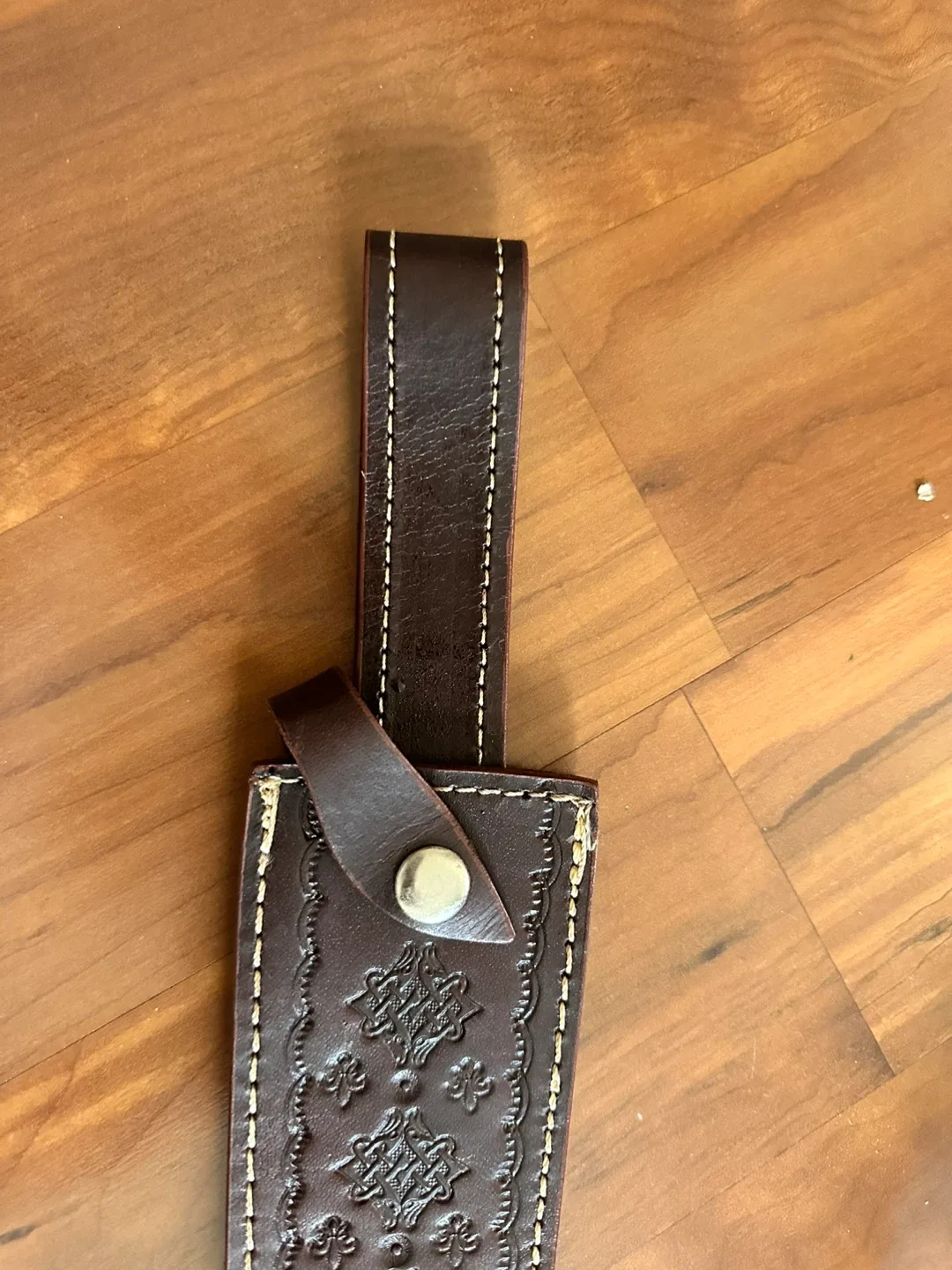 Handmade Damascus Steel Hunting Knife with Sheath image indicator(10)