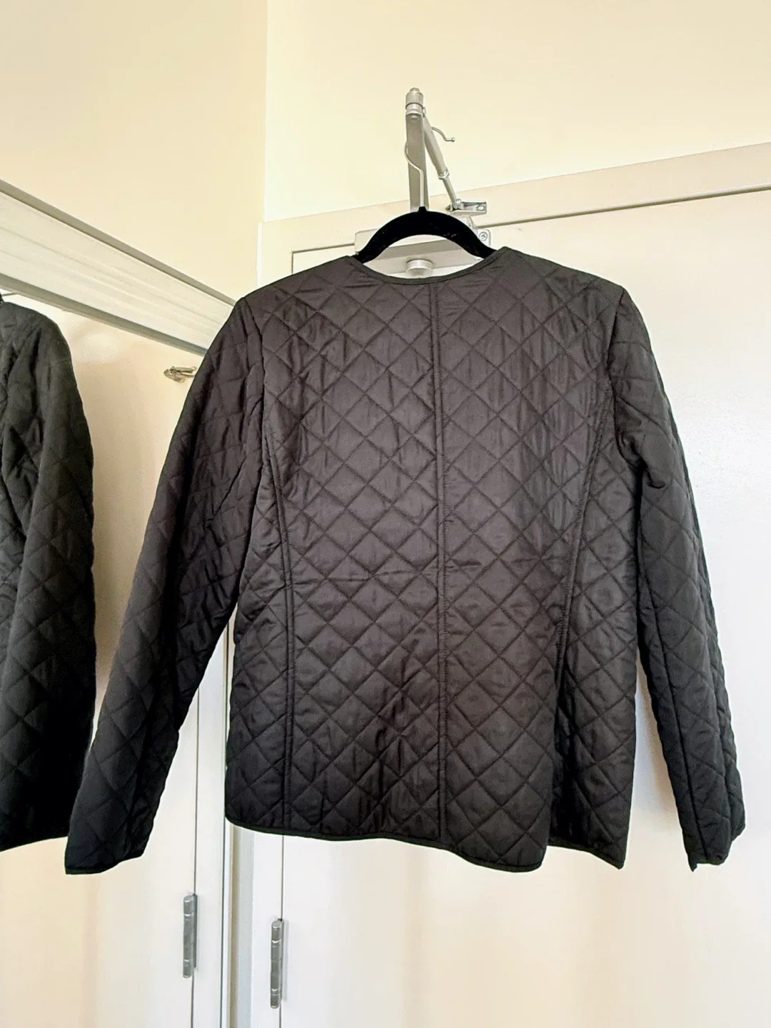 Black Quilted Jacket, Size S image indicator(2)