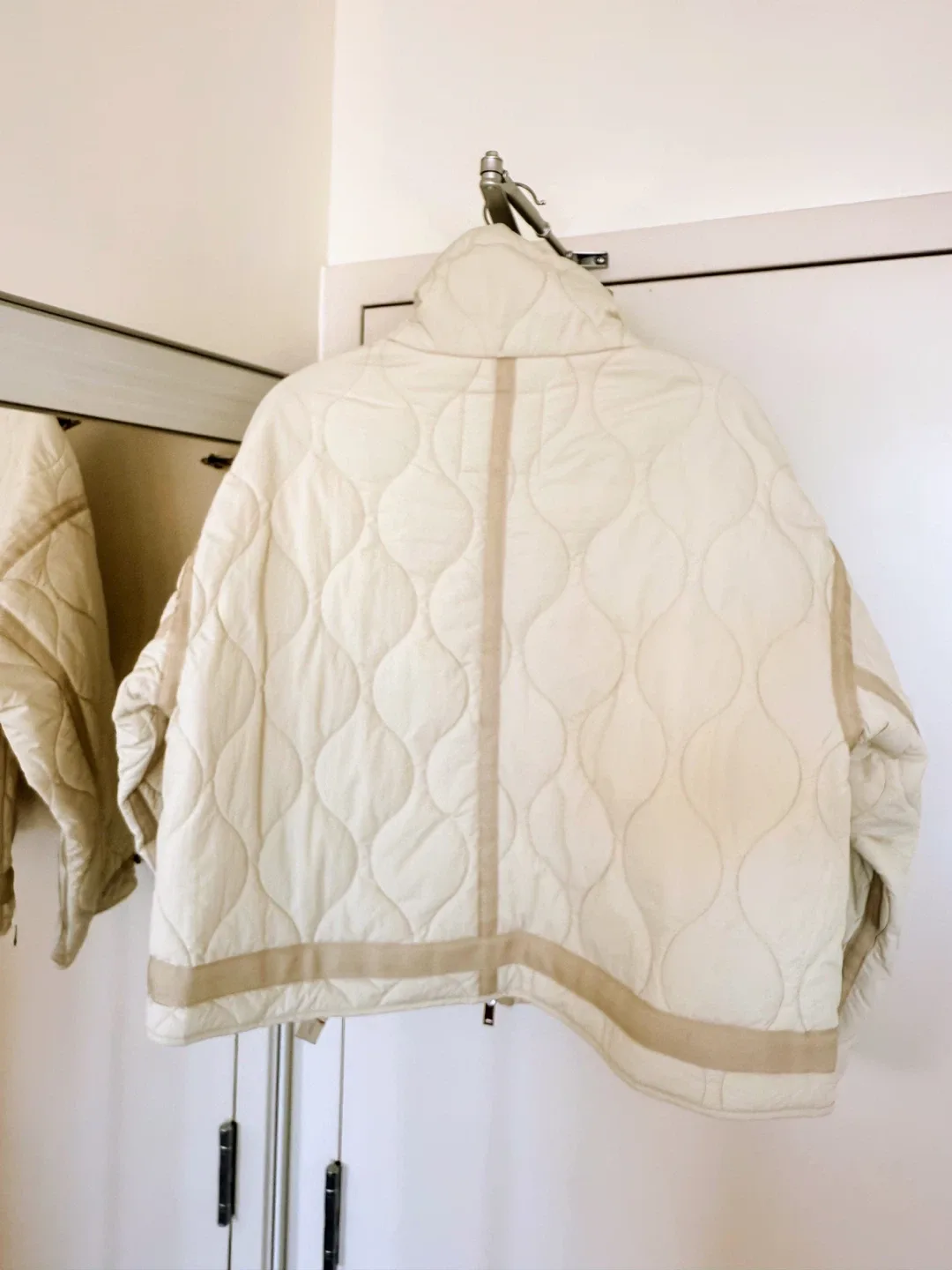 Zara Quilted Jacket - Size S image indicator(3)