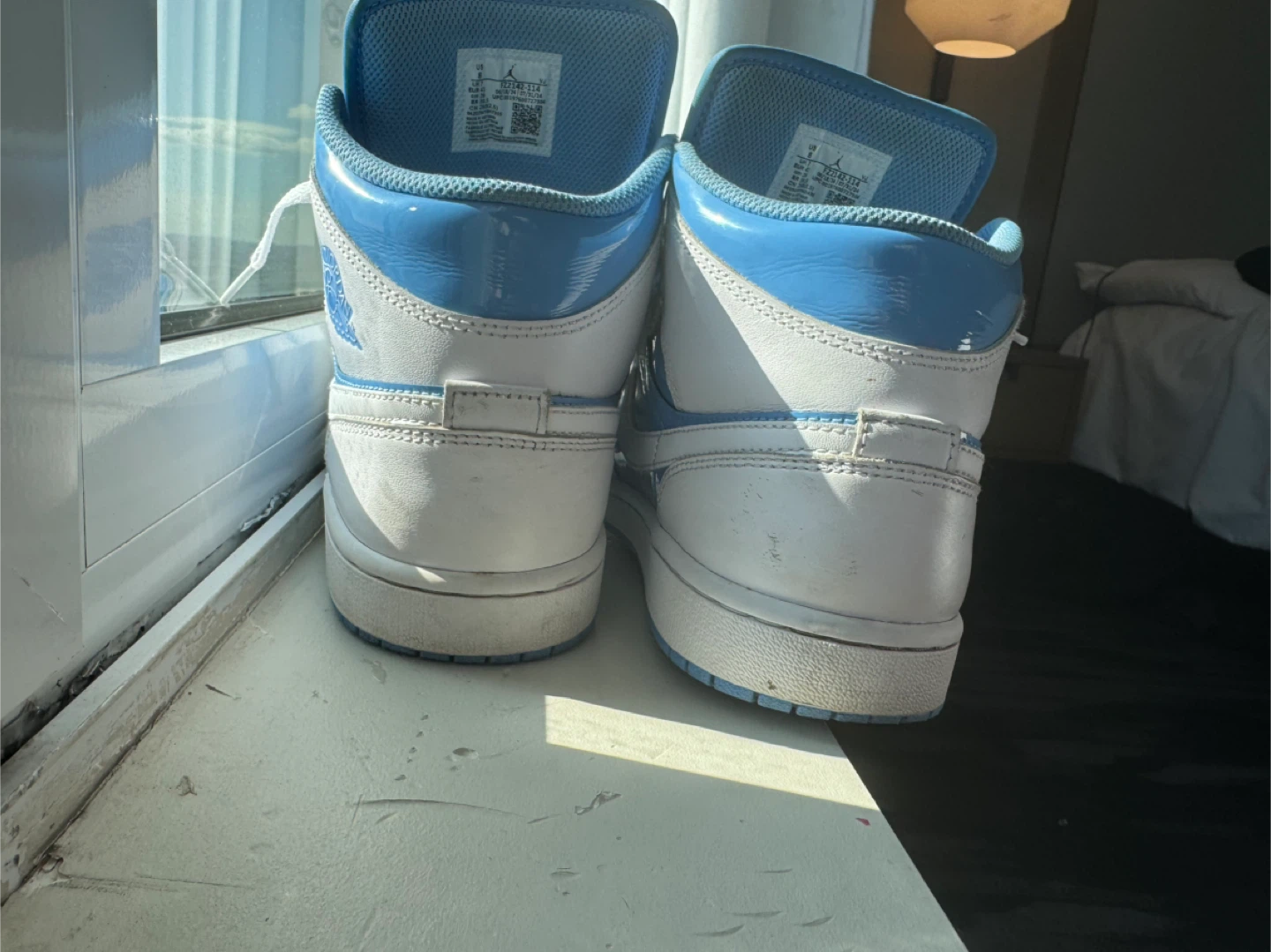 Air Jordan 1 Mid University Blue - Size US 8 - photo 5