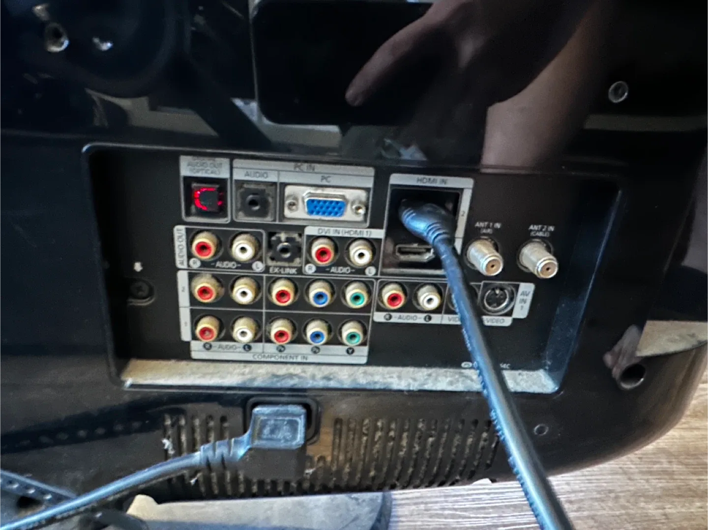 Samsung 32 LCD TV image indicator(5)