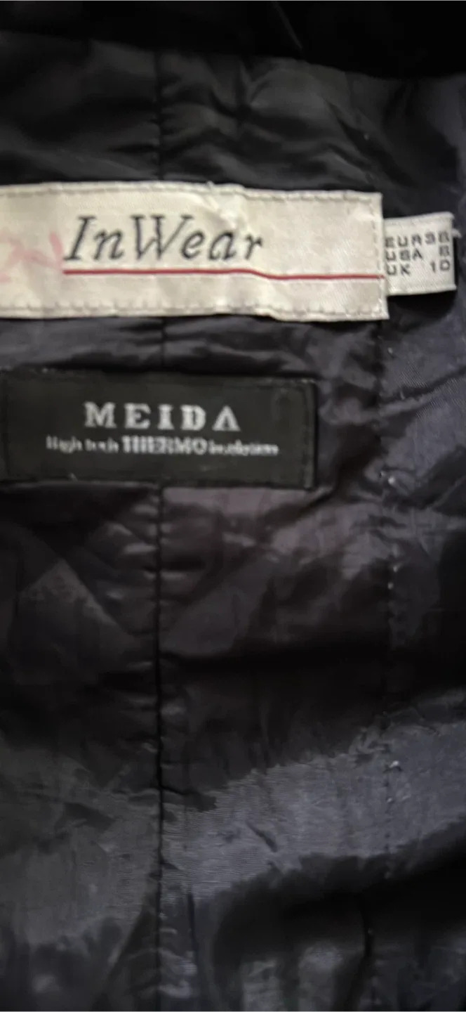 InWear Meida Black Velvet Coat Size 10 image indicator(4)