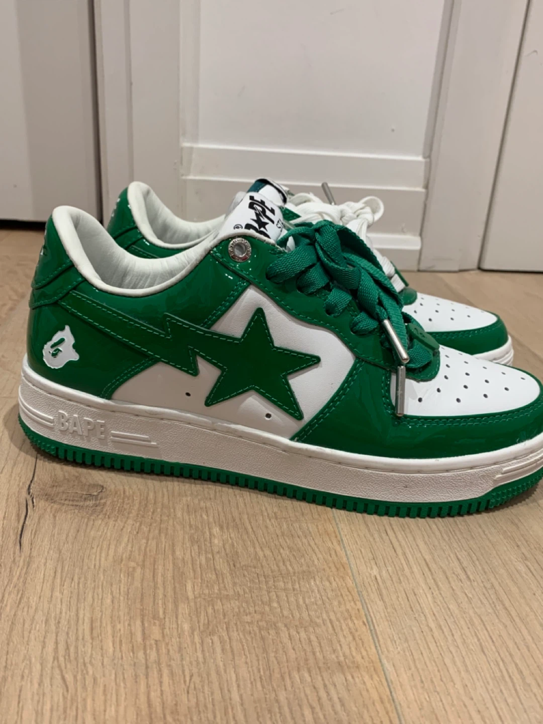 💚 Women’s Size 8 Sneakers BAPE STA Low 💚