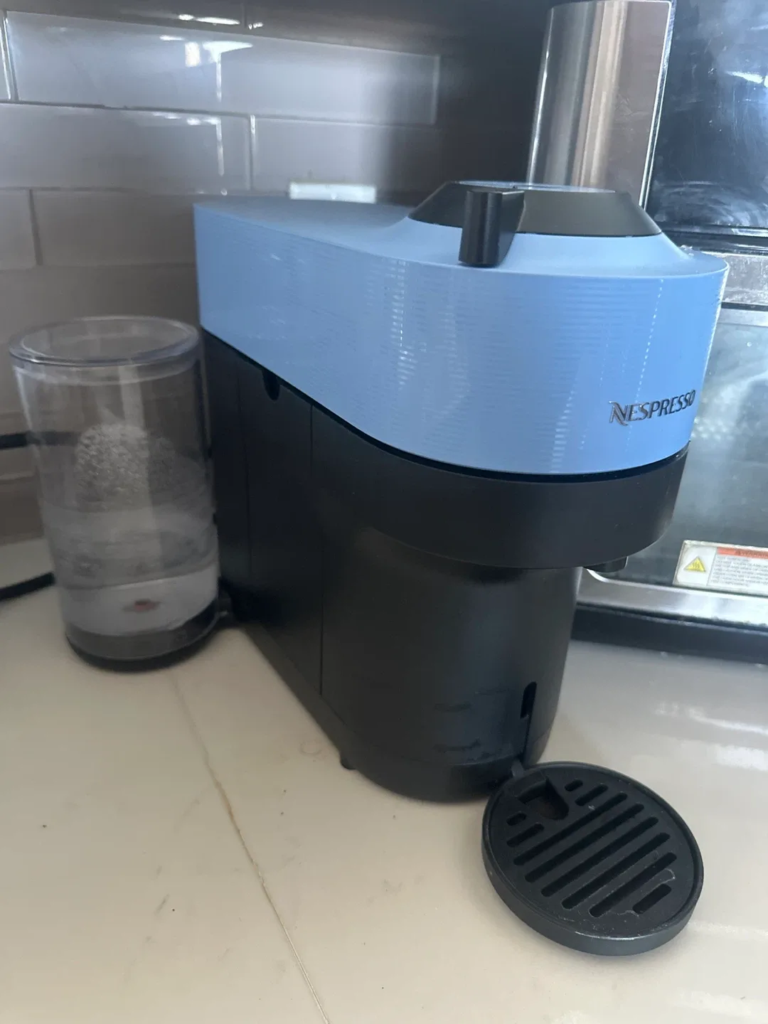 Nespresso Vertuo Pop Coffee Machine image indicator(2)