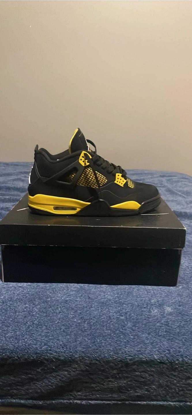 Jordan 4 Retro Black Lightning Size 10 - photo 2