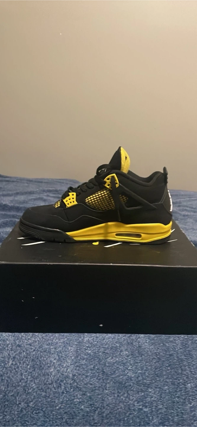 Jordan 4 Retro Black Lightning Size 10 - photo 5