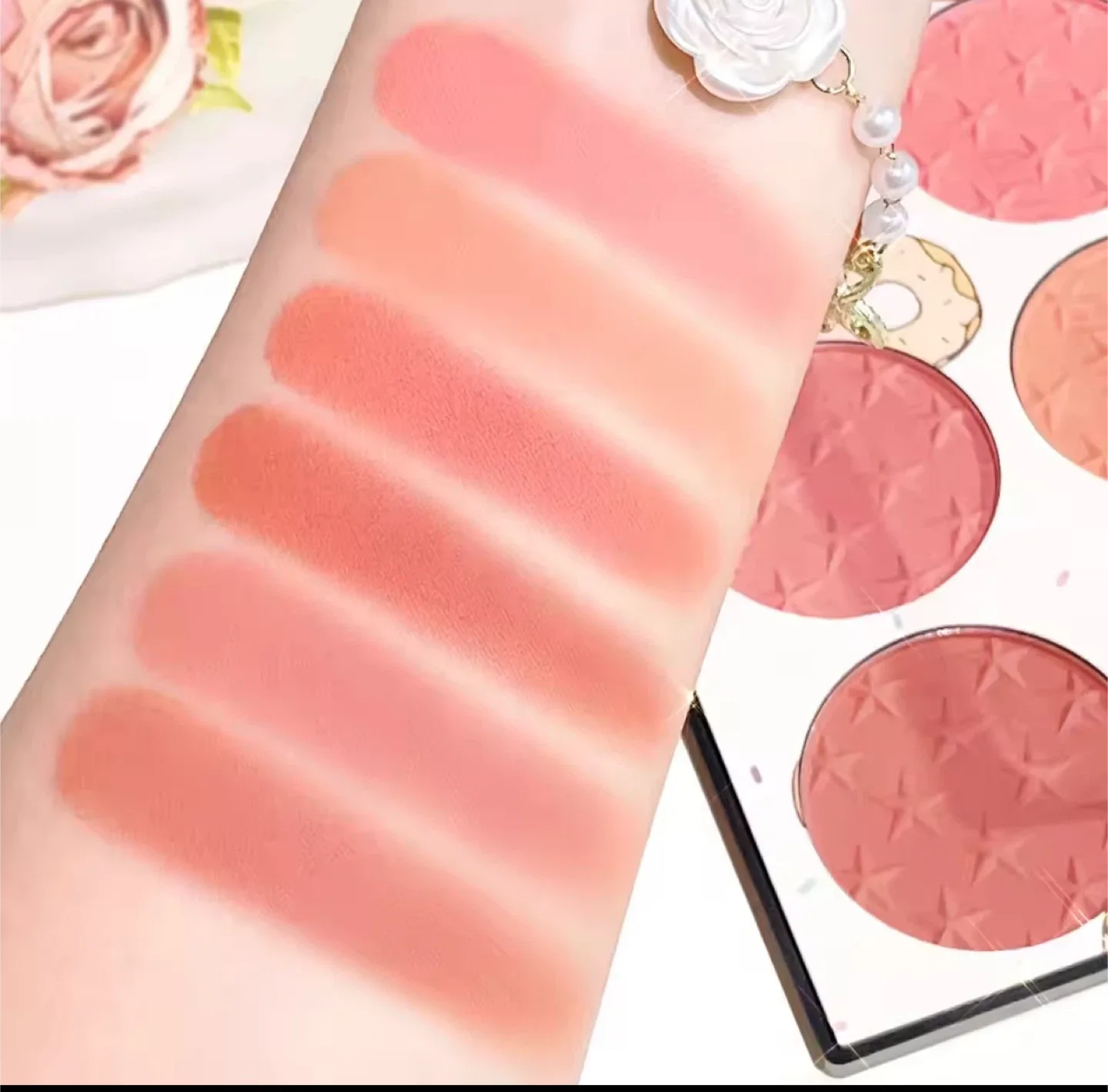 MAC Locked Kiss 24HR Lipstick image indicator(6)