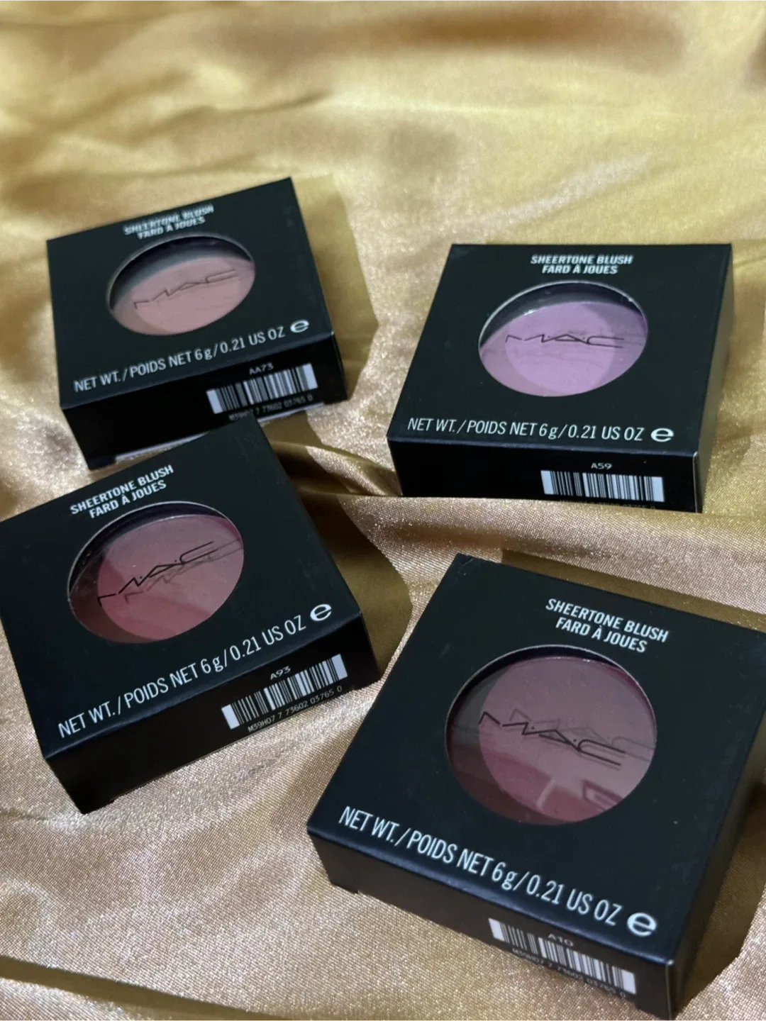 MAC Locked Kiss 24HR Lipstick image indicator(10)