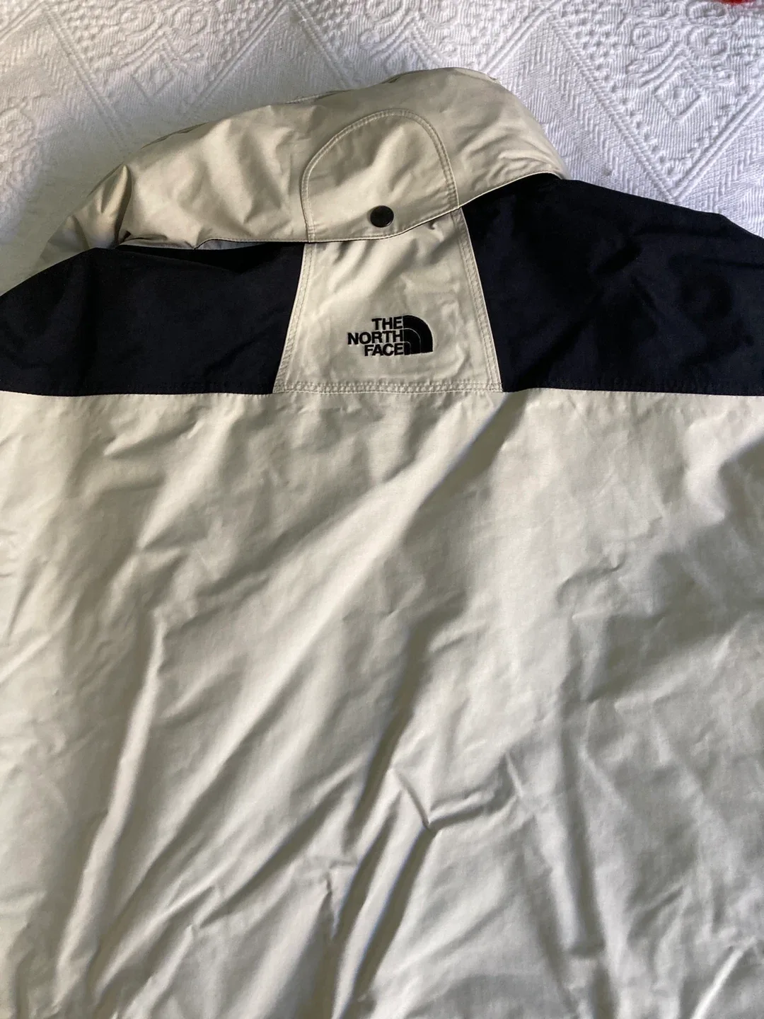 The North Face HyVent Jacket, Men's X Large image indicator(5)