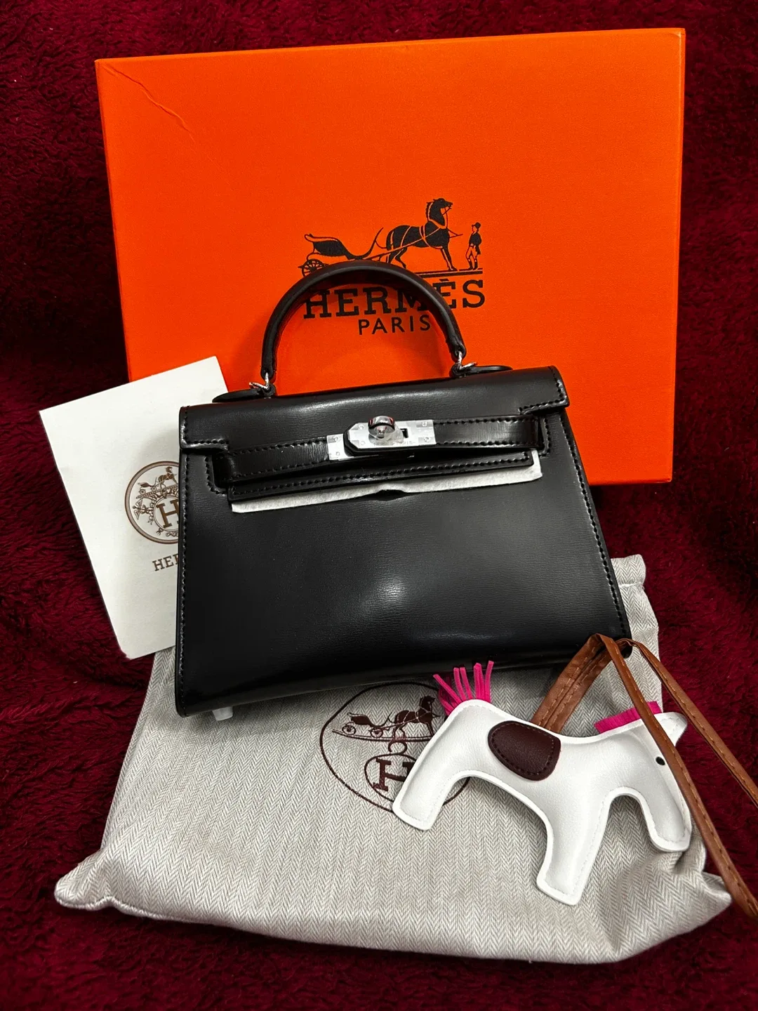 Insoired Hermès Mini Kelly 20 Black Leather Handbag image indicator(3)