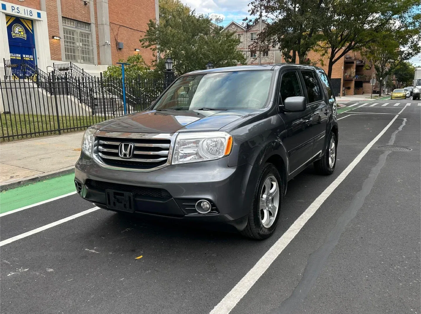 2013 Honda Pilot SUV - Gray thumbnail